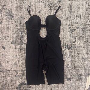 SKIMS Women's Shapewear Bodysuit